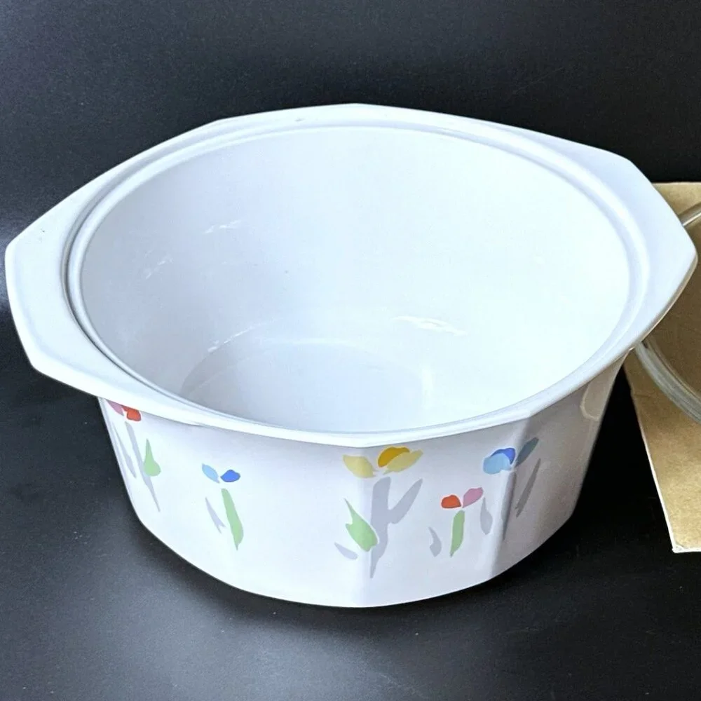 Studio Nova Fire and Ice Fresh Mint 2.25 Qt. Round Casserole Dish AA022 No Lid